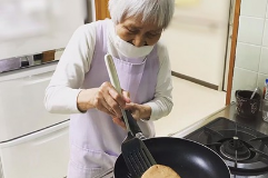 手作りおやつの日　一緒にお料理をします